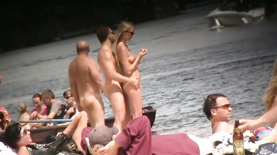 Старая нудист