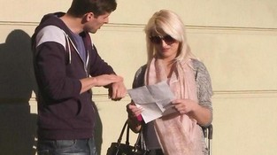 Селка девушка первий секист